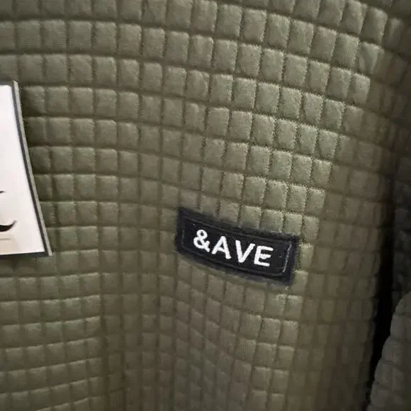 Ampersand Avenue Quilted Pullover Hoodie Size Medium Olive Fall NWT Oversized - Picture 3 of 13